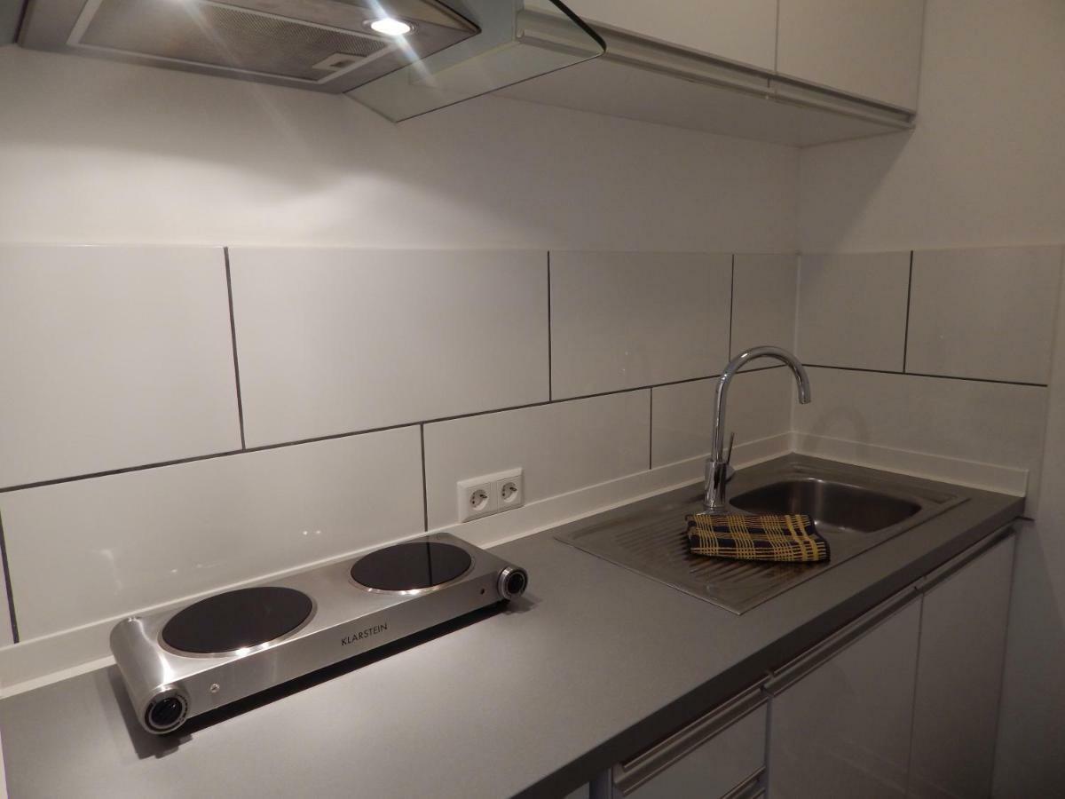 Free Apartment - Schoenblick Bad Urach Bagian luar foto