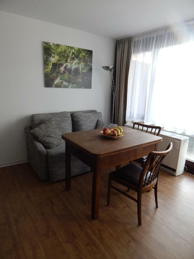 Free Apartment - Schoenblick Bad Urach Bagian luar foto