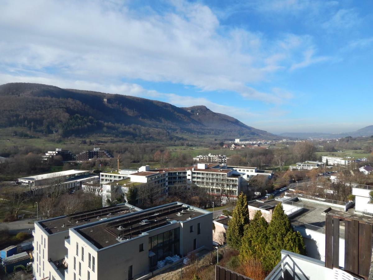 Free Apartment - Schoenblick Bad Urach Bagian luar foto